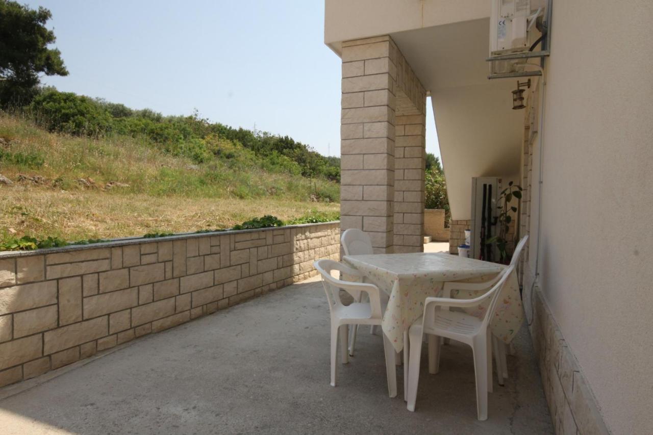 Apartments By The Sea Stara Novalja, Pag - 6469 Екстериор снимка