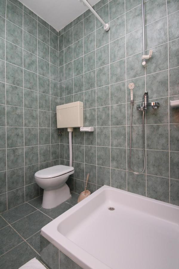 Apartments By The Sea Stara Novalja, Pag - 6469 Екстериор снимка