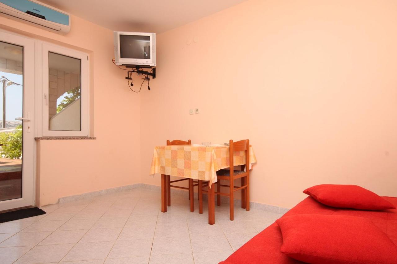 Apartments By The Sea Stara Novalja, Pag - 6469 Екстериор снимка